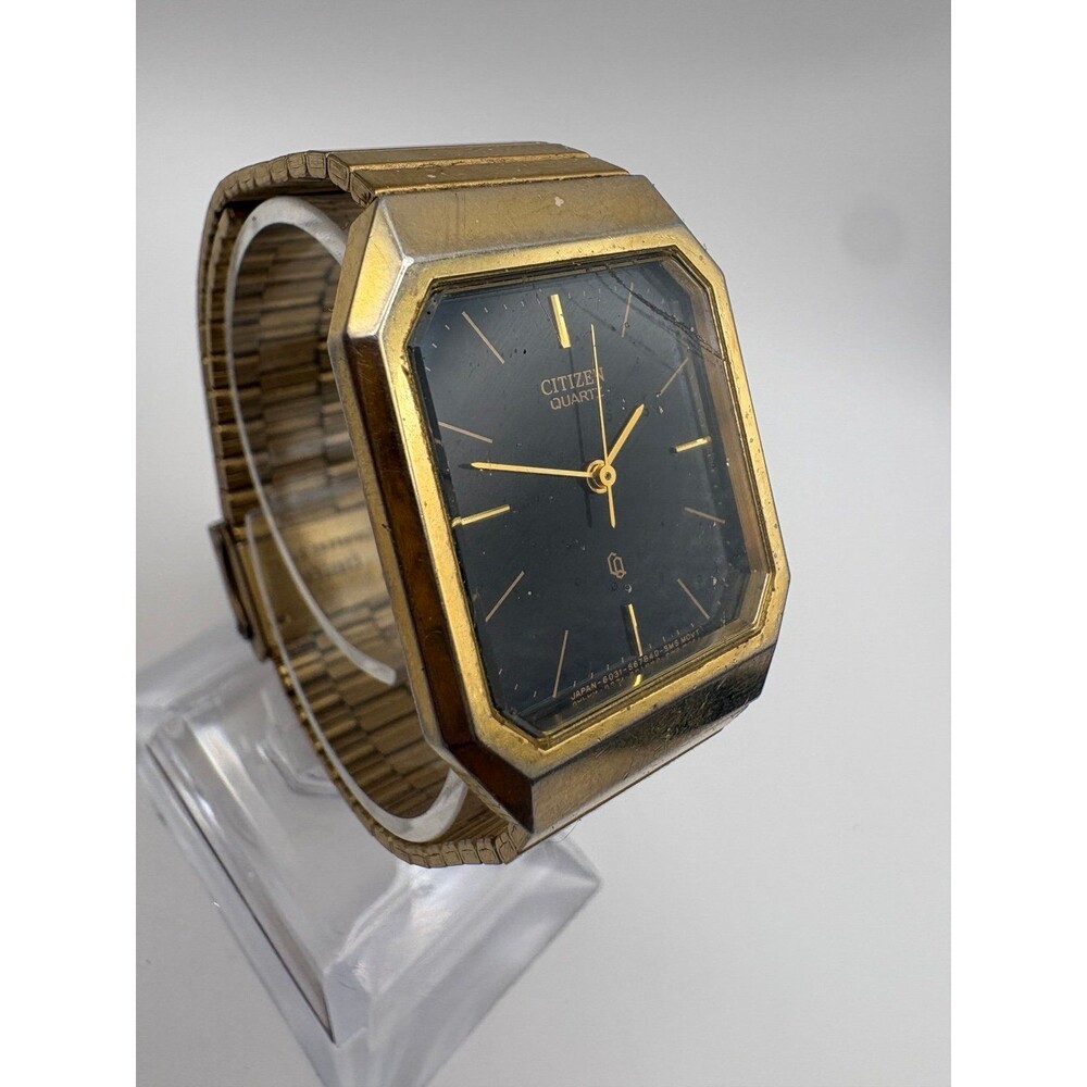 Vintage Citizen Quartz Gold-Tone Octagonal Watch Cal 6031 square
